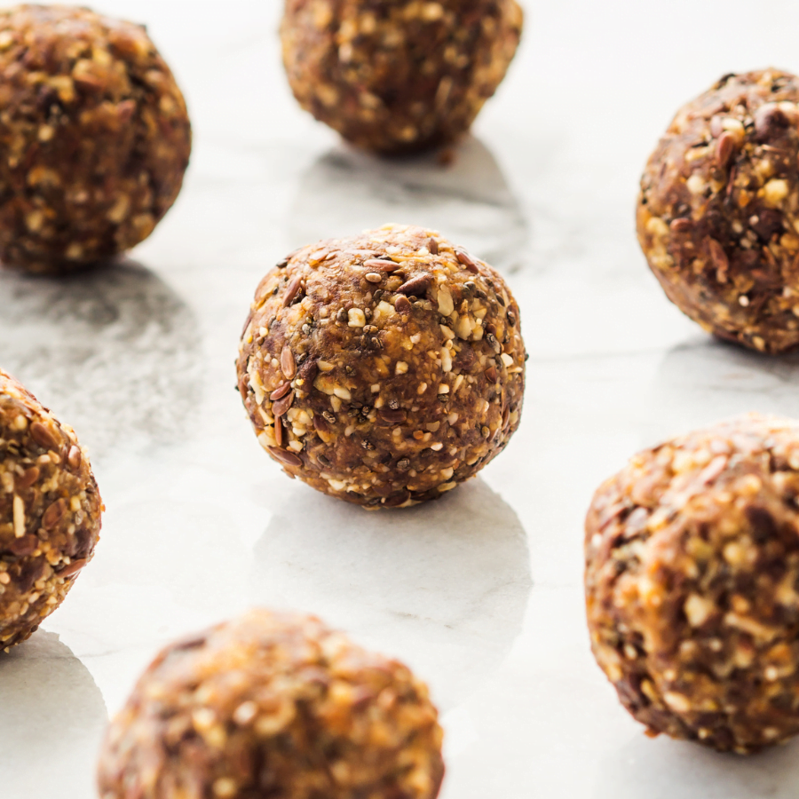 healthy chocolate protein balls